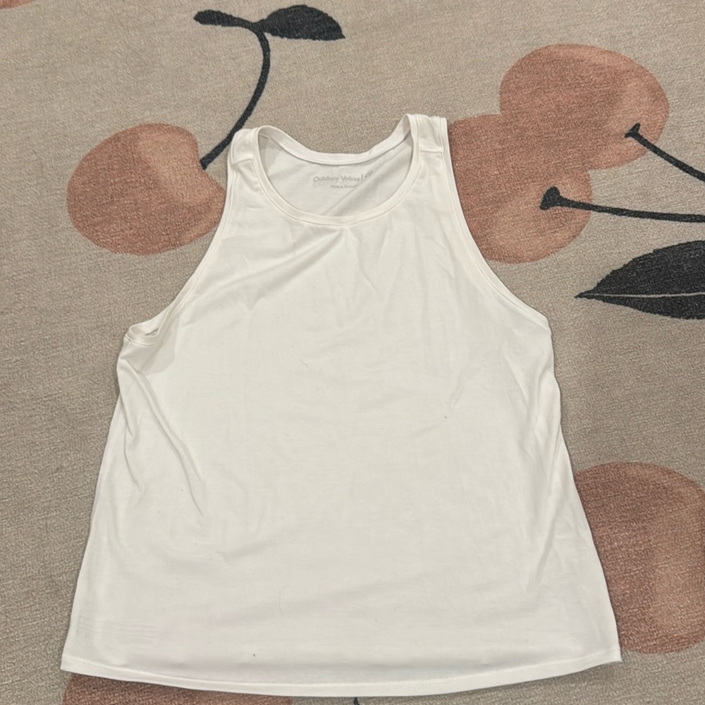 Outdoor voices white tank size xs slightly cropped but boxy